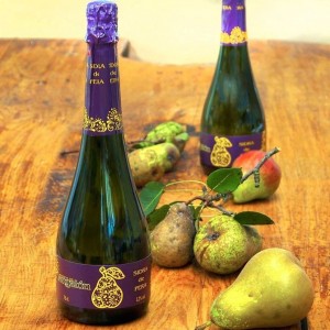 Sidra de pera Viuda de Angelón